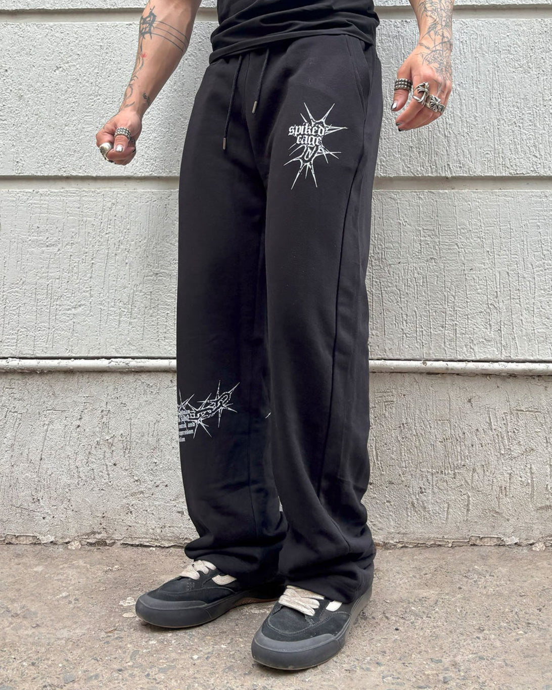 Spiked Cage Sweatpants  [BLACK]