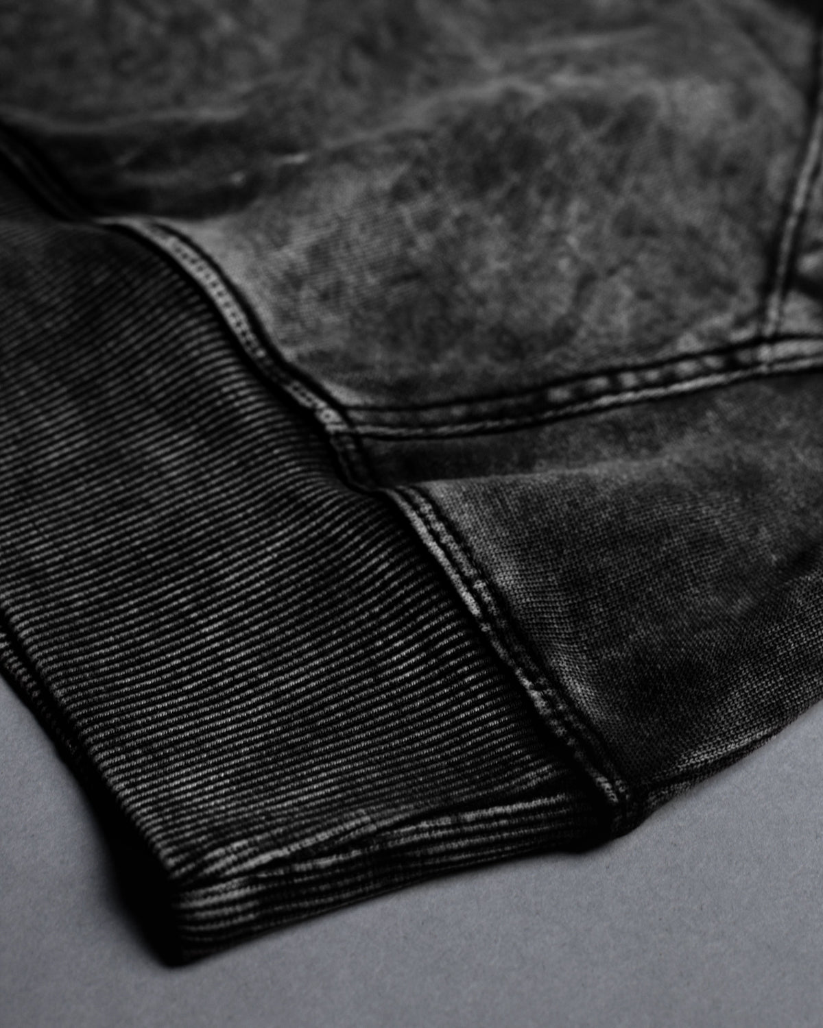 Acid washed hoodie [BLACK-ASH COLORWAY]