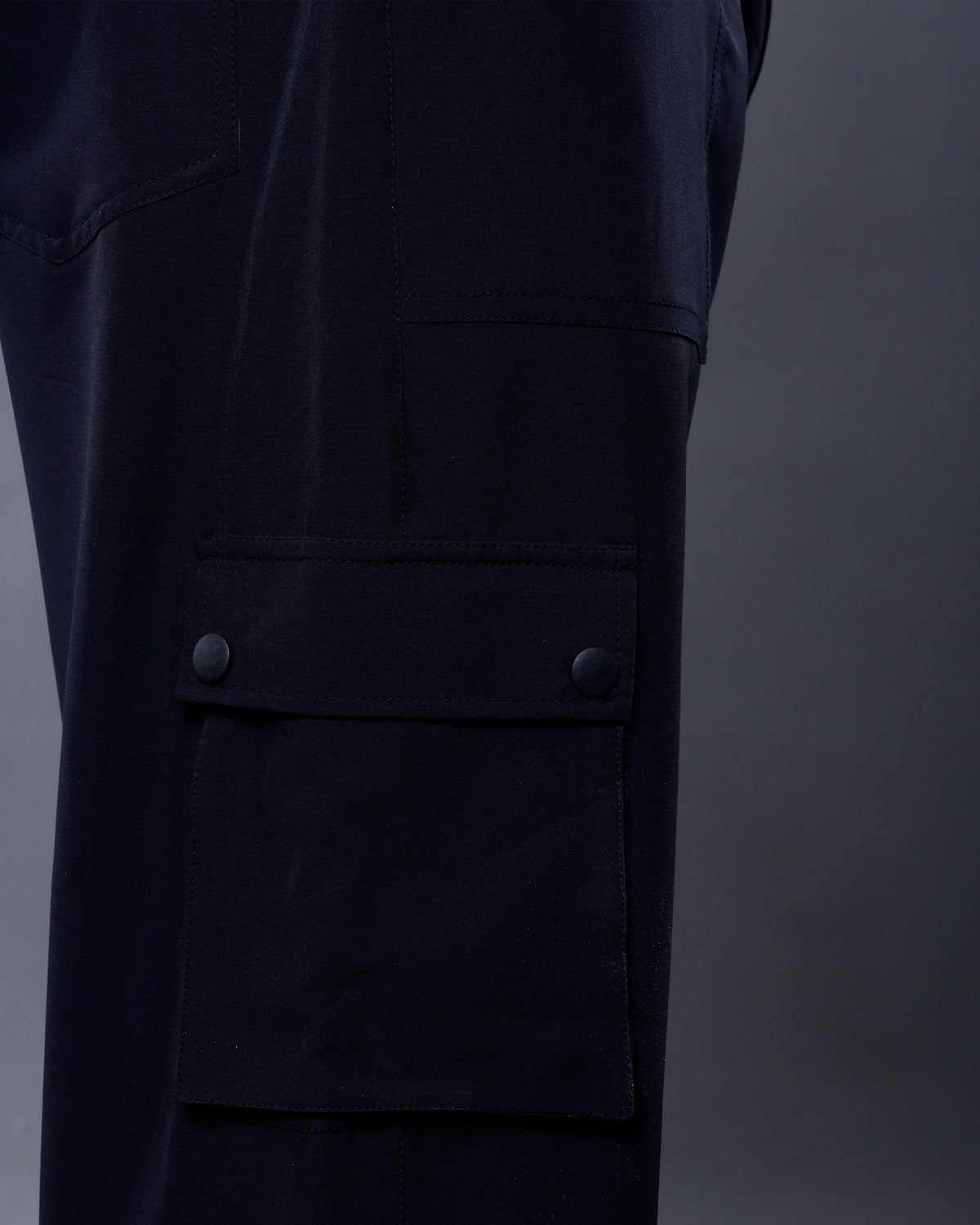 Straight Fit Cargo [Black]