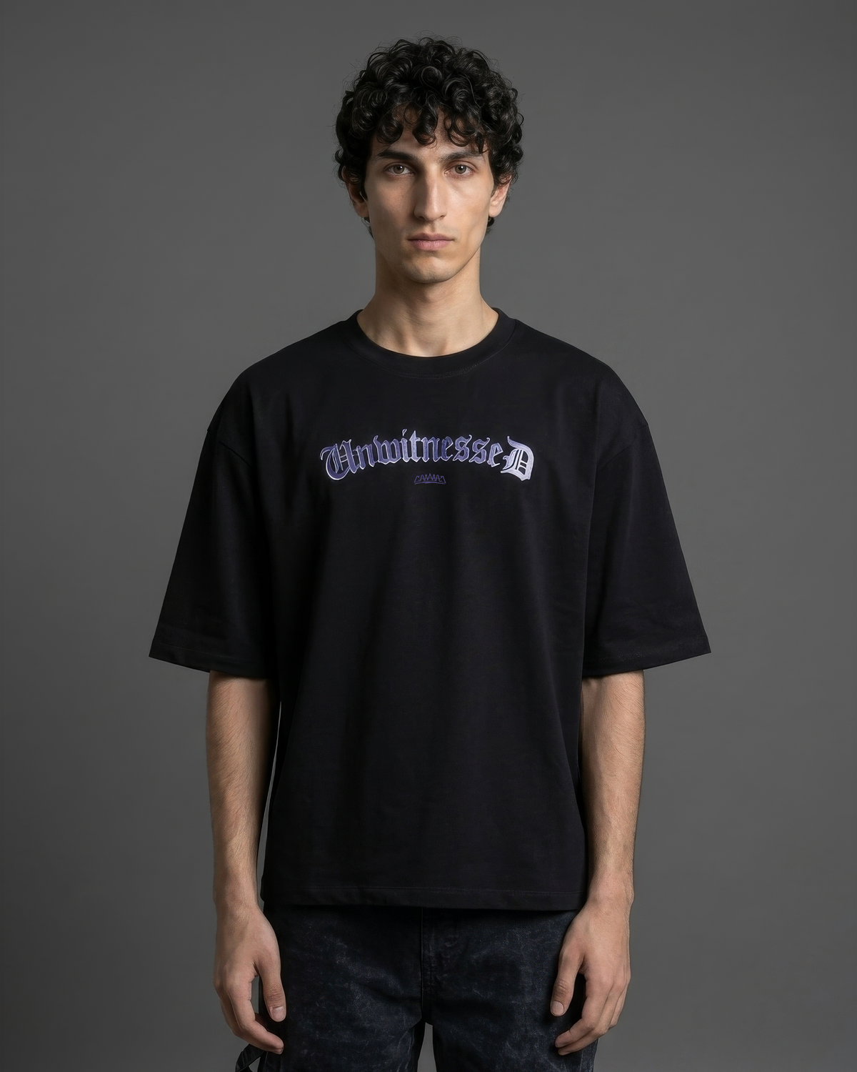 Unwitnessed oversized tee